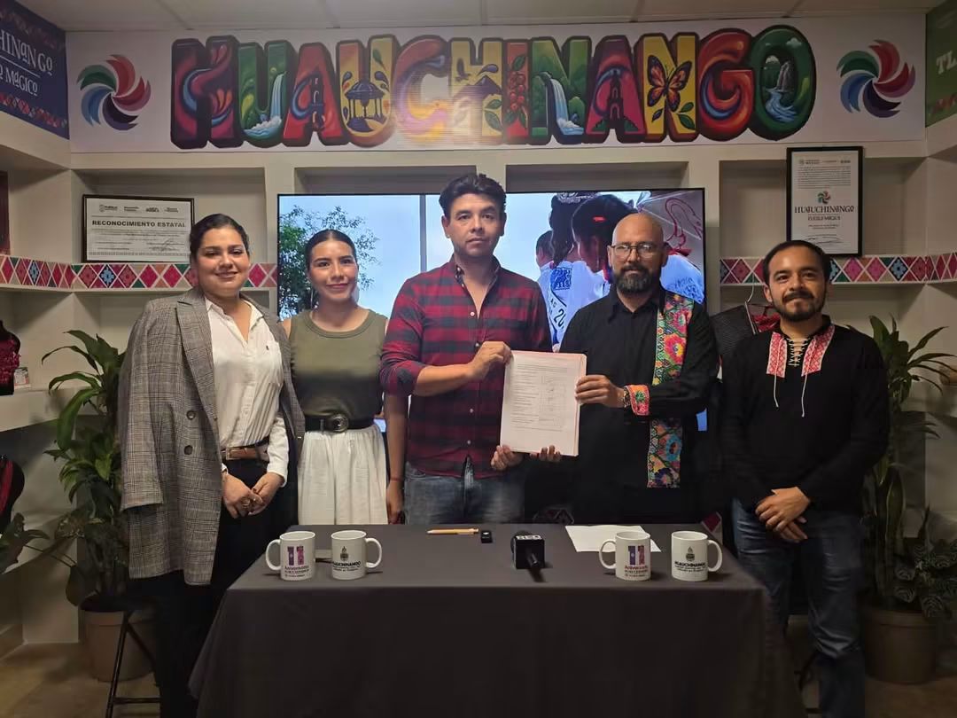 HUAUCHINANGO FIRMA CONVENIO DE HERMANAMIENTO CON XICOTEPEC, TUXPAN Y PAHUATLAN
