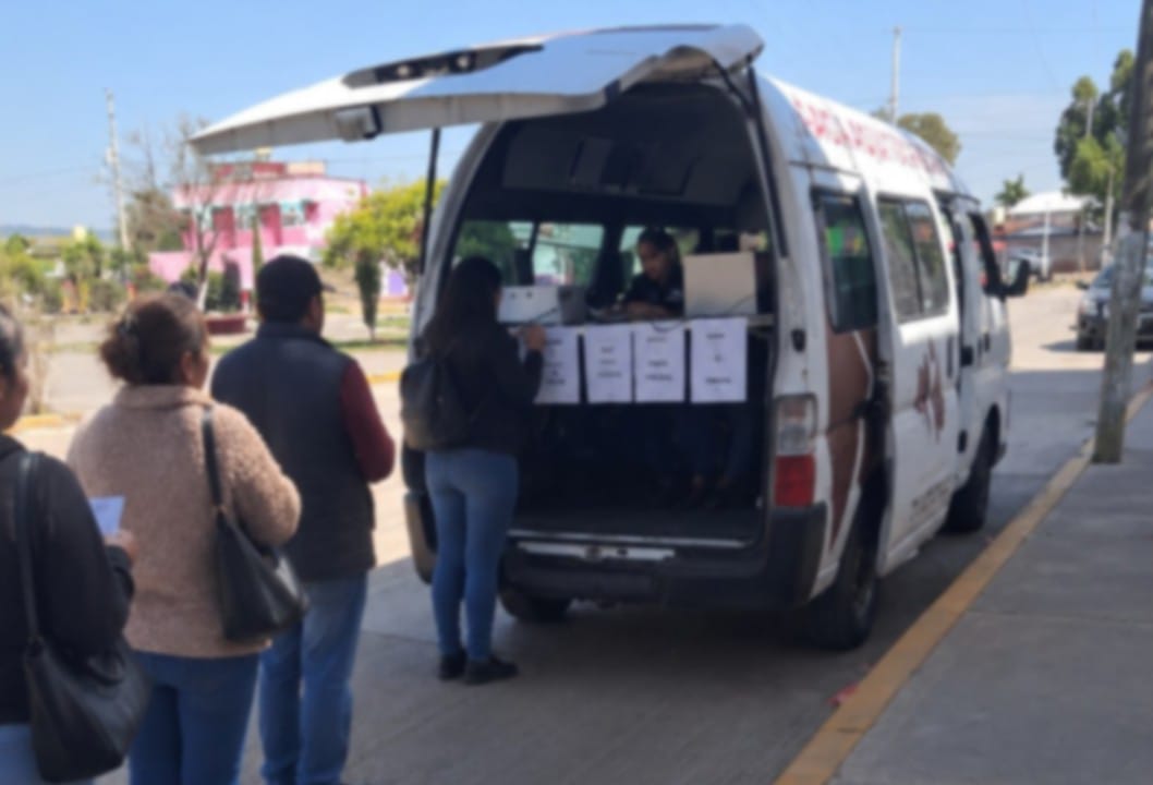 Caja móvil de Predial acerca servicios de recaudación a colonias de Tulancingo